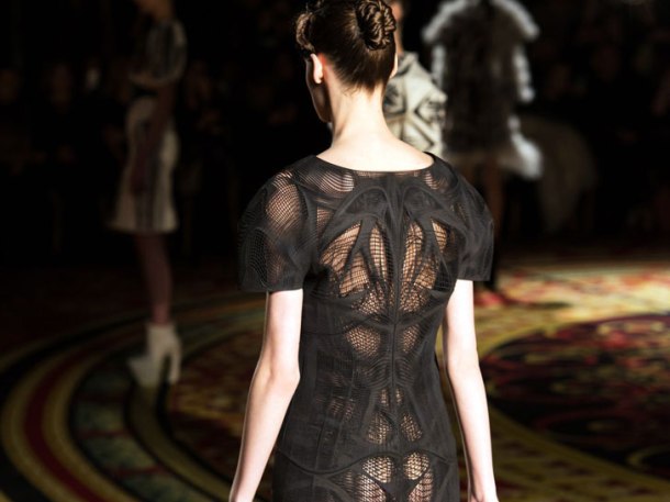 3D couture by Iris van Herpen. Photo via Materialise.