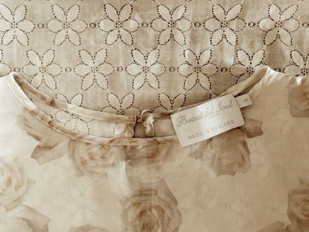 Midori T-blouse by Beautiful Soul. Photo by green stilettos.